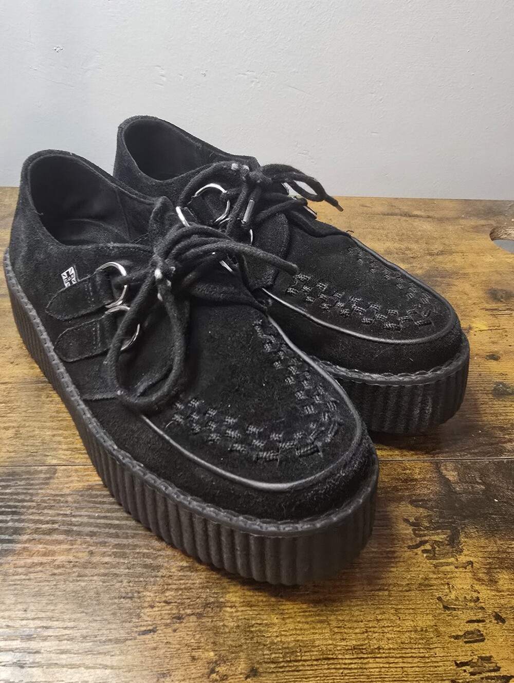 ​T.U.K. Black Suede Viva Mondo Creepers Platform Shoes V7757 Men's 7 / Wm 9